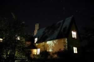 Woodfarm House by night - Luxurious Self-Catering Holiday Cottage in the Heart of rural Suffolk