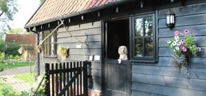 Alde Barn; a chocolate box holiday cottage