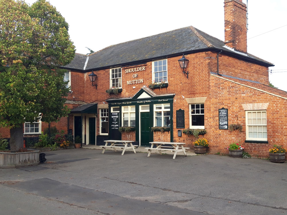 Dog-friendly pub in Suffolk - The Shoulder of Mutton, Assington