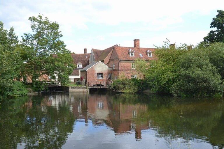 Suffolk Holiday Cottage days out Dedham Vale Woodfarm Barns
