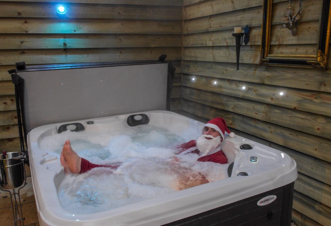 Luxurious Hot Tub options on your Winter Break