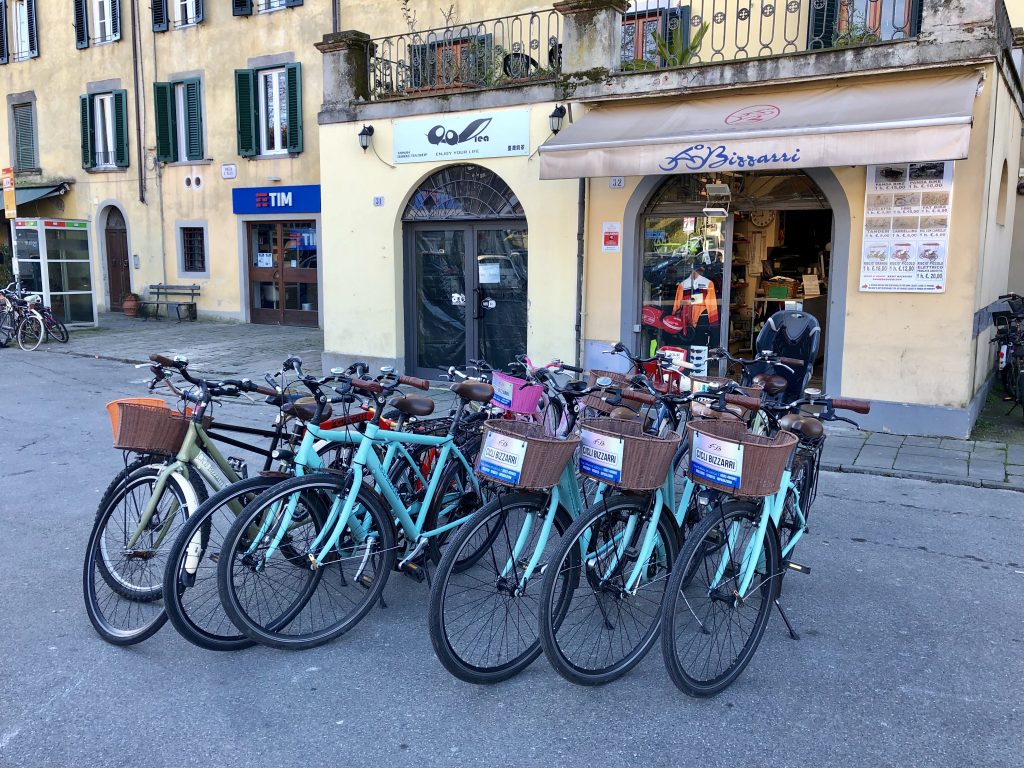 Lucca bike hire in Tuscany