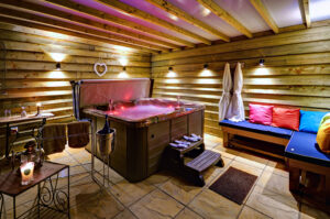 A hot tub at Woodfarm Barns.